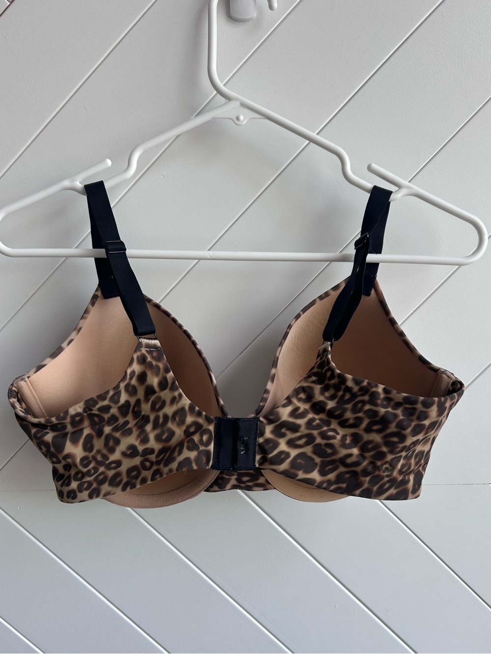 Knix flex-free Demi bra in leopard print. Size 38DD - Picture 3 of 5